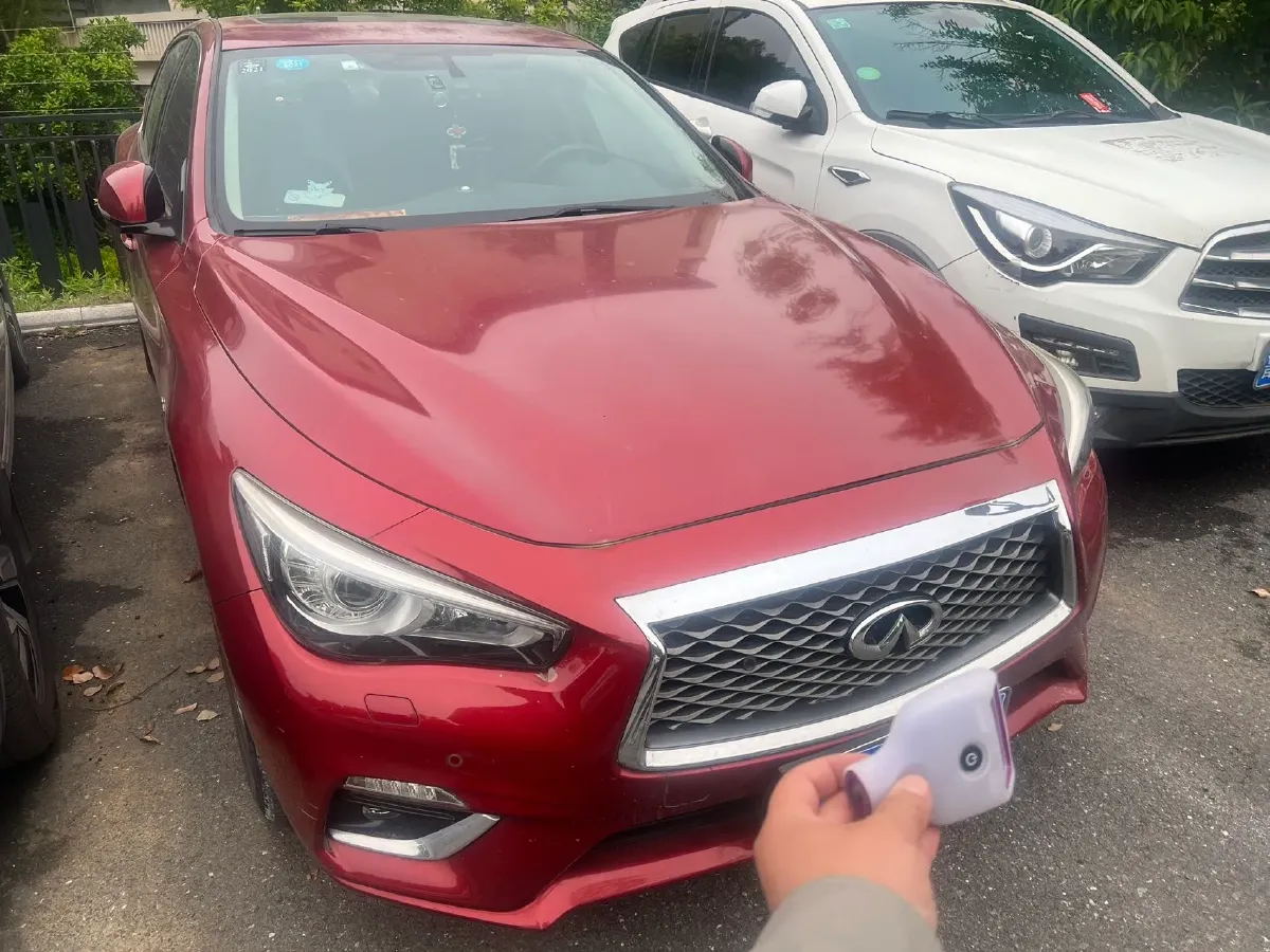 2018 Jeep Grand Commander 2.0T 265HP L4 9AT,autocango,china used car exporter,china ev exporter,chinese used car exporter,chinese used ev exporter