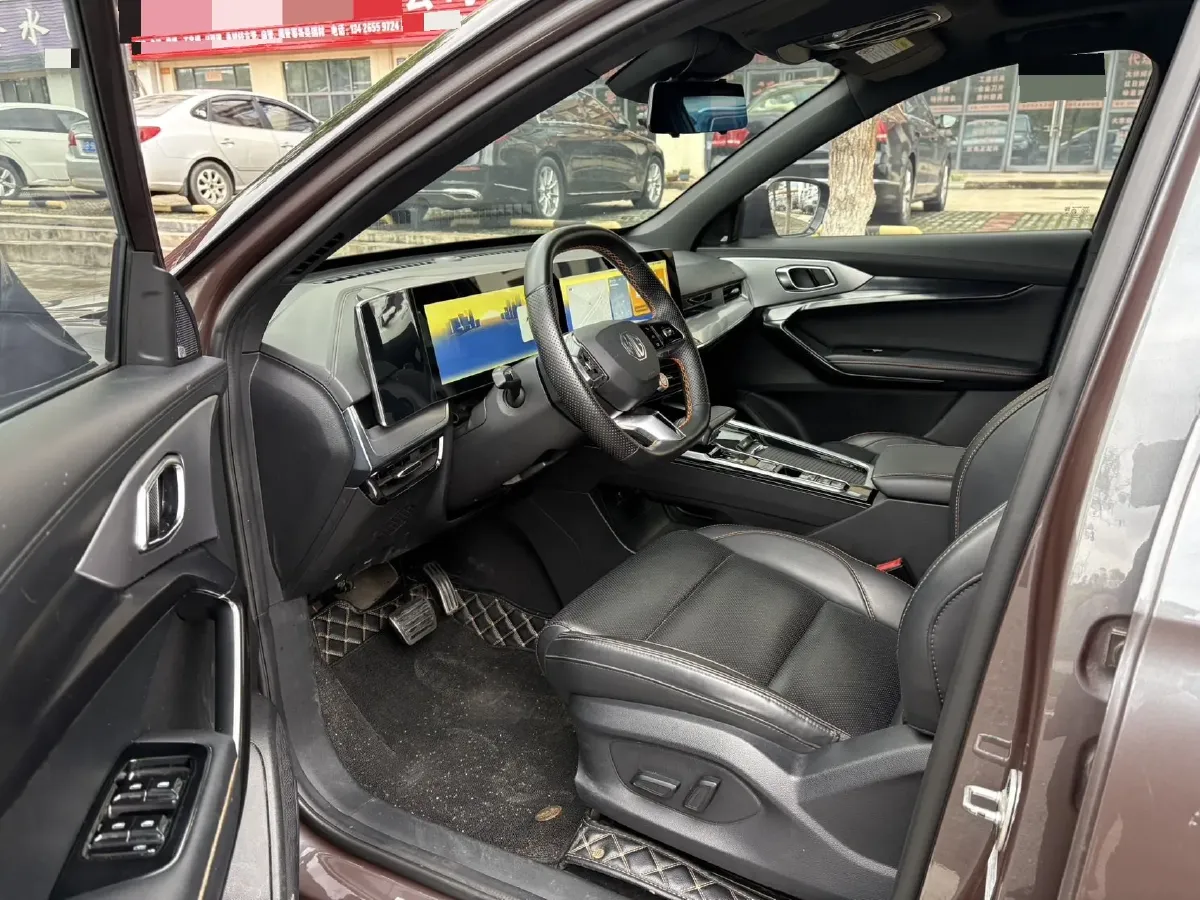 2022 MG ONE 1.5T 181HP L4 CVT,autocango,china used car exporter,china ev exporter,chinese used car exporter,chinese used ev exporter