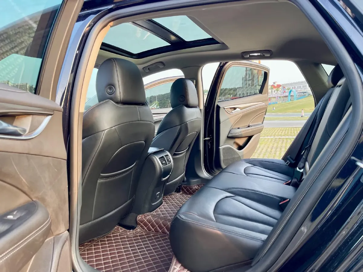 2021 Buick Larcosse 1.5T 169HP L4 9AT,autocango,china used car exporter,china ev exporter,chinese used car exporter,chinese used ev exporter