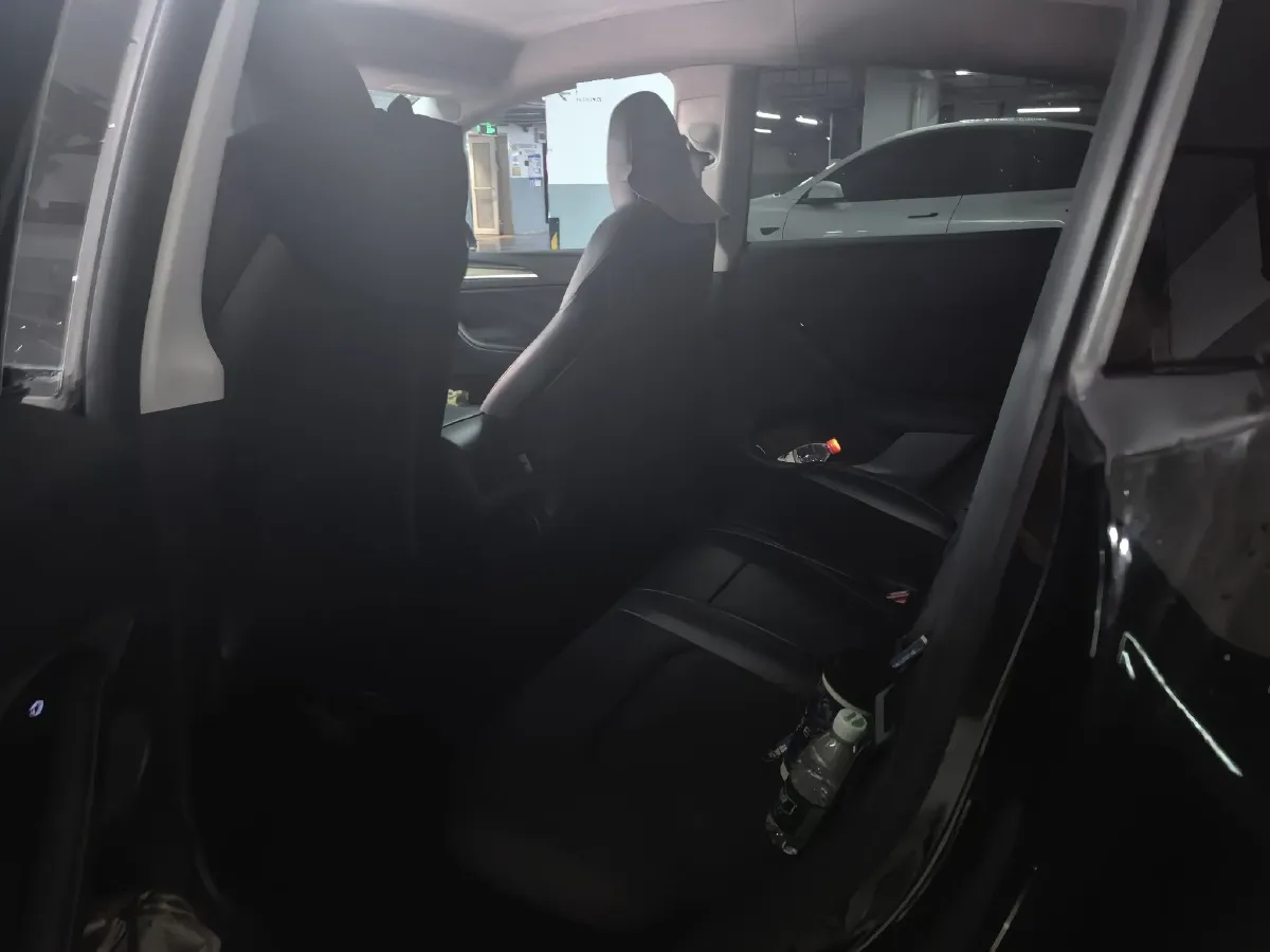 2022 Tesla Model Y BEV 60KWH,autocango,china used car exporter,china ev exporter,chinese used car exporter,chinese used ev exporter