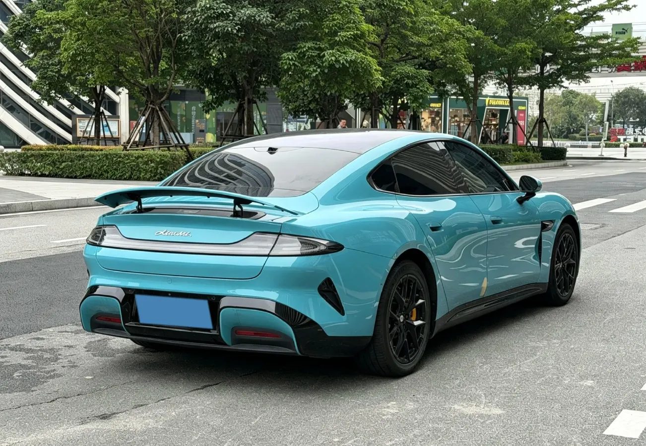 2024 MI SU7 BEV 94.3KWH,autocango,china used car exporter,china ev exporter,chinese used car exporter,chinese used ev exporter