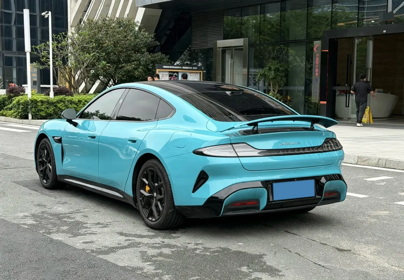 2024 MI SU7 BEV 94.3KWH,autocango,china used car exporter,china ev exporter,chinese used car exporter,chinese used ev exporter