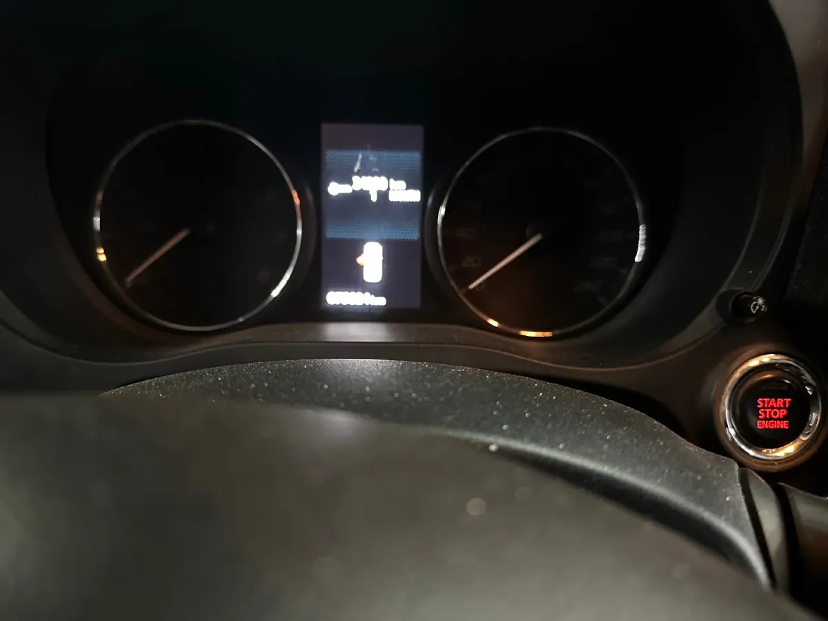 2020 Mitsubishi Outlander 2.4L 192HP L4 CVT,autocango,china used car exporter,china ev exporter,chinese used car exporter,chinese used ev exporter