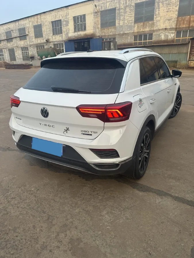 2021 Volkswagen T-Roc 1.4T 150HP L4 7DCT,autocango,china used car exporter,china ev exporter,chinese used car exporter,chinese used ev exporter