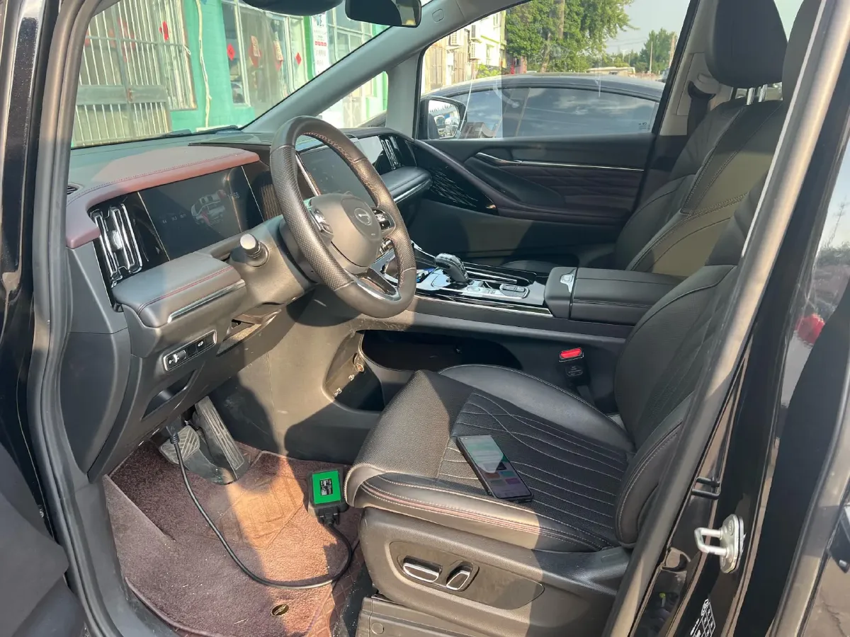 2024 GAC Trumpchi M8 2.0T 252HP L4 8AT,autocango,china used car exporter,china ev exporter,chinese used car exporter,chinese used ev exporter