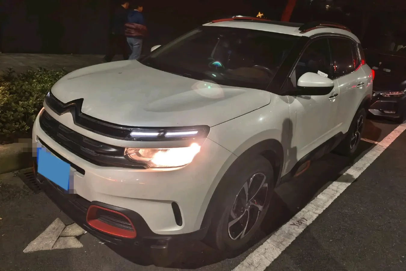 2017 Citroen C5 Aircross 1.8T 204HP L4 6AT,autocango,china used car exporter,china ev exporter,chinese used car exporter,chinese used ev exporter