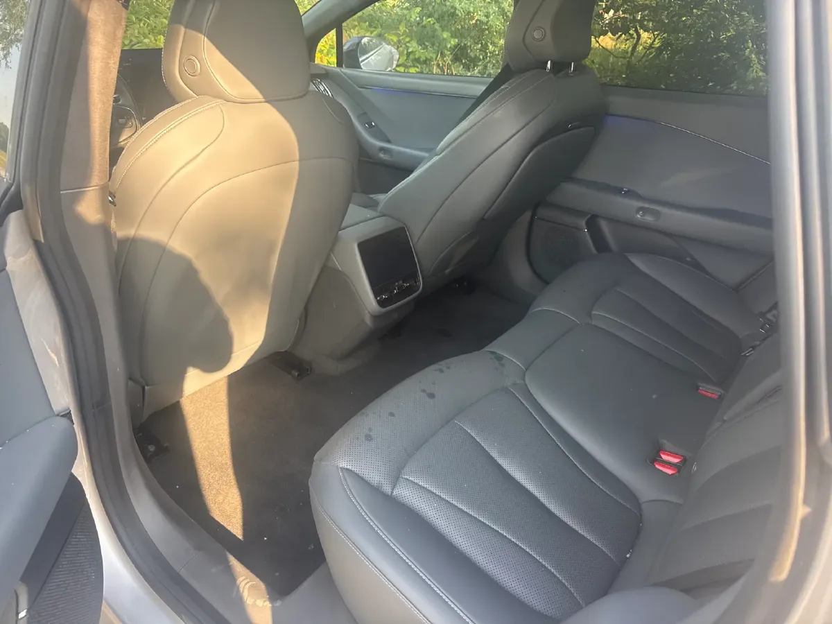 2024 Xpeng P7+ BEV 60.7KWH,autocango,china used car exporter,china ev exporter,chinese used car exporter,chinese used ev exporter