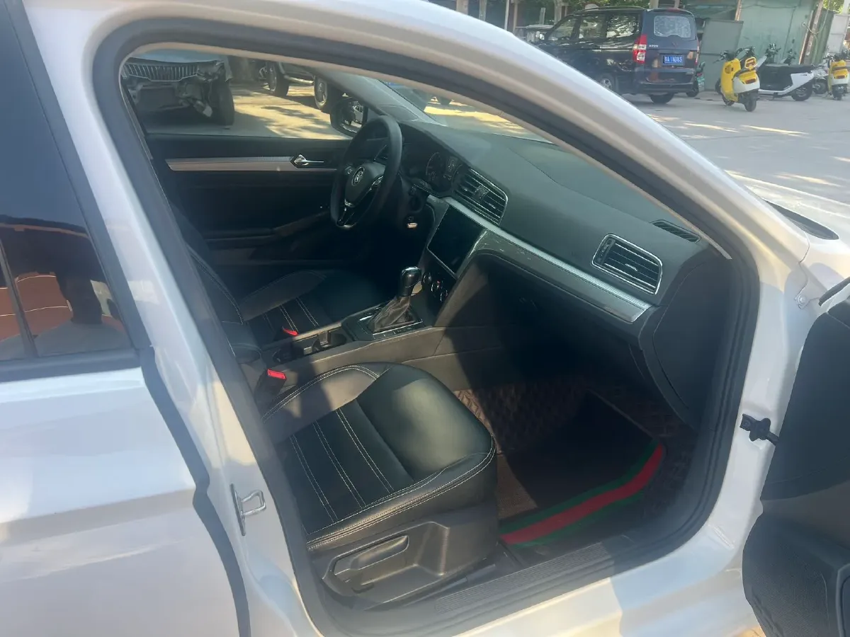 2019 Volkswagen Lamando 1.4T 131HP L4 7DCT,autocango,china used car exporter,china ev exporter,chinese used car exporter,chinese used ev exporter