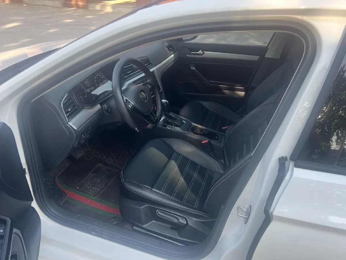2019 Volkswagen Lamando 1.4T 131HP L4 7DCT,autocango,china used car exporter,china ev exporter,chinese used car exporter,chinese used ev exporter