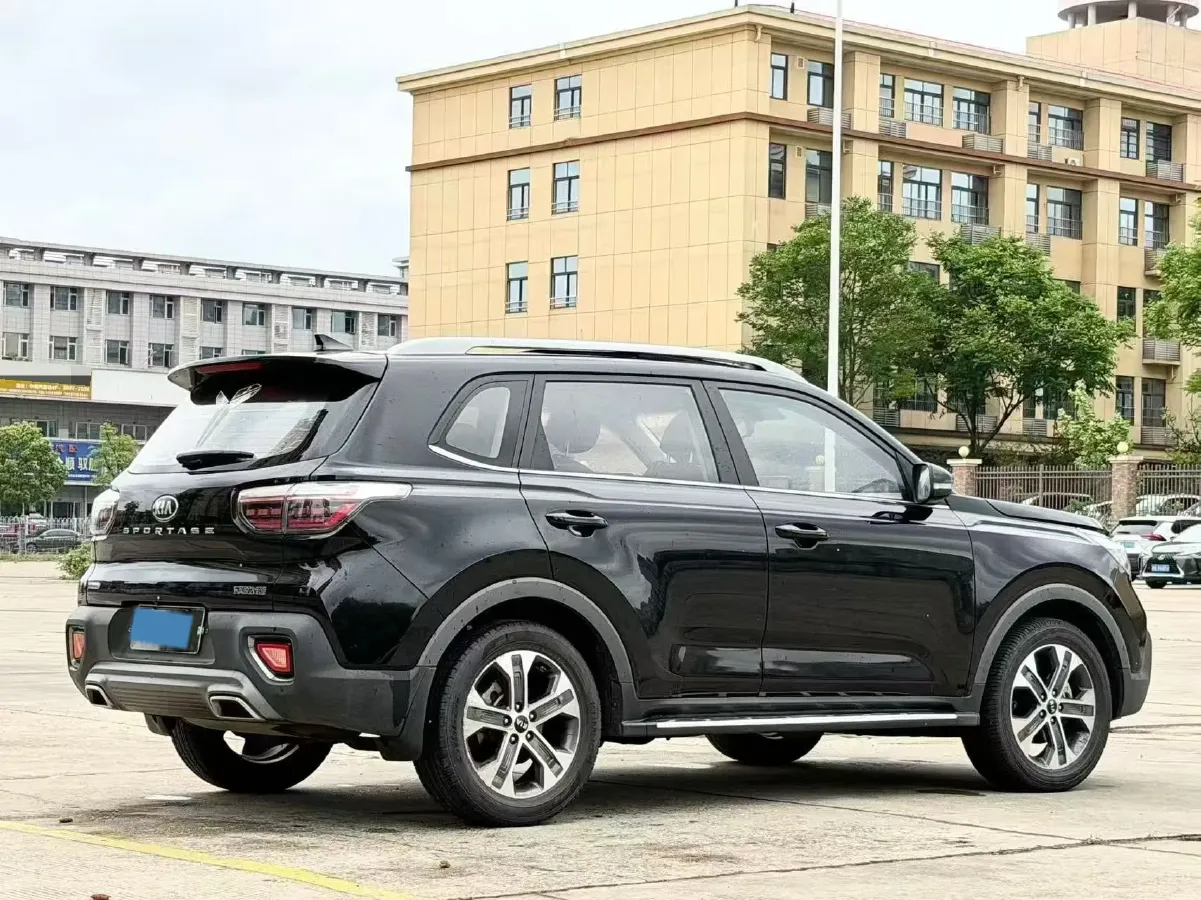 2018 Kia Sportage R 2.0L 160HP L4 6AT,autocango,china used car exporter,china ev exporter,chinese used car exporter,chinese used ev exporter