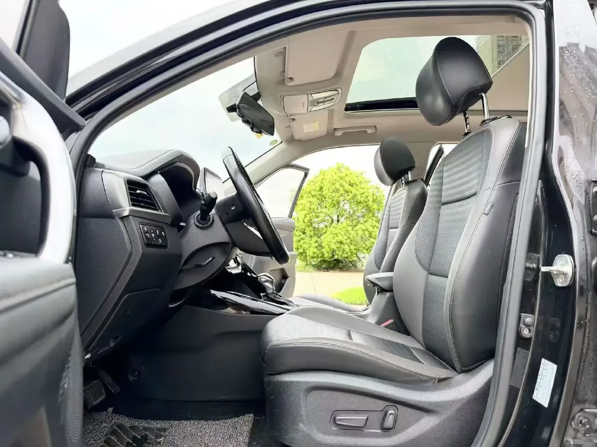 2018 Kia Sportage R 2.0L 160HP L4 6AT,autocango,china used car exporter,china ev exporter,chinese used car exporter,chinese used ev exporter