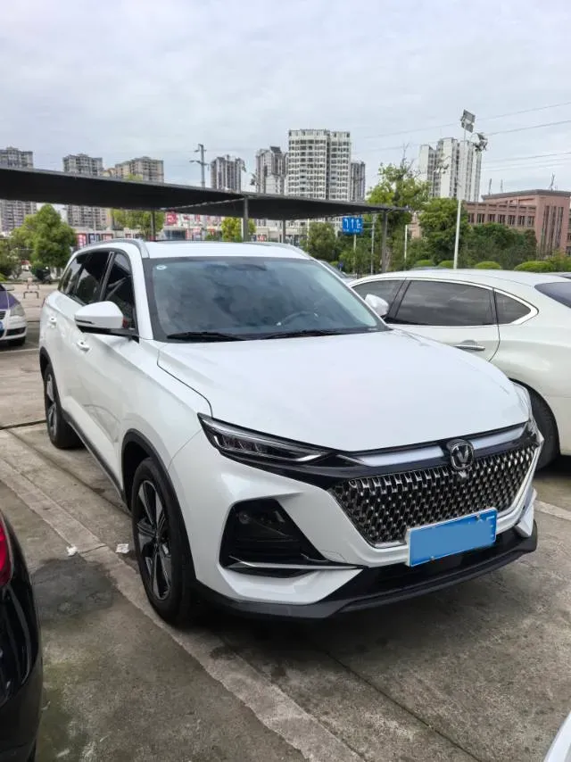 2024 ChangAn X7 PLUS 1.5T 188HP L4 7DCT,autocango,china used car exporter,china ev exporter,chinese used car exporter,chinese used ev exporter