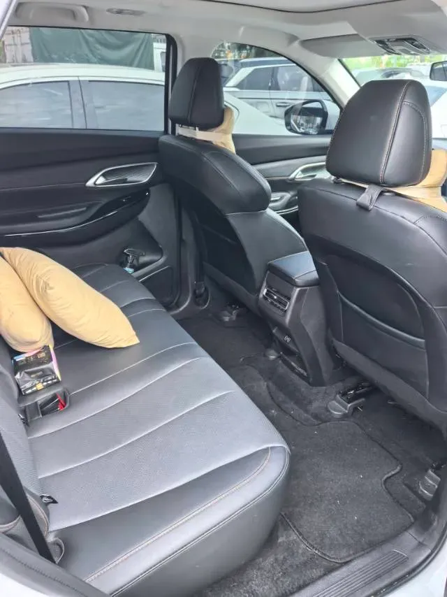 2024 ChangAn X7 PLUS 1.5T 188HP L4 7DCT,autocango,china used car exporter,china ev exporter,chinese used car exporter,chinese used ev exporter