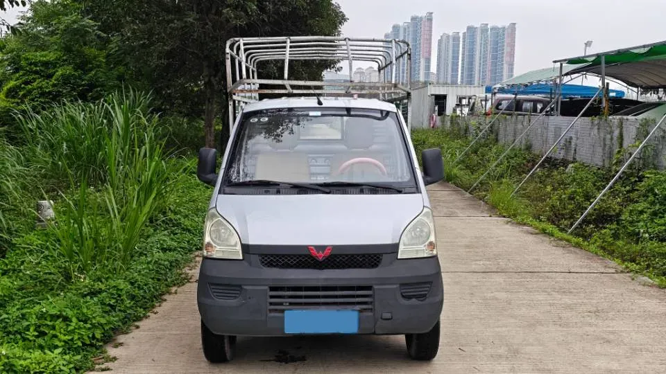 2015 ChangAn BenBen 1.4L 101HP L4 5MT,autocango,china used car exporter,china ev exporter,chinese used car exporter,chinese used ev exporter