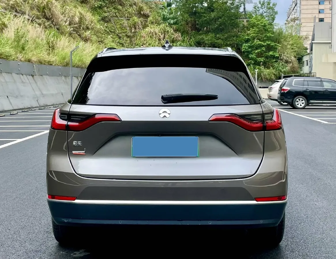 2020 NIO ES8 BEV 100KWH,autocango,china used car exporter,china ev exporter,chinese used car exporter,chinese used ev exporter