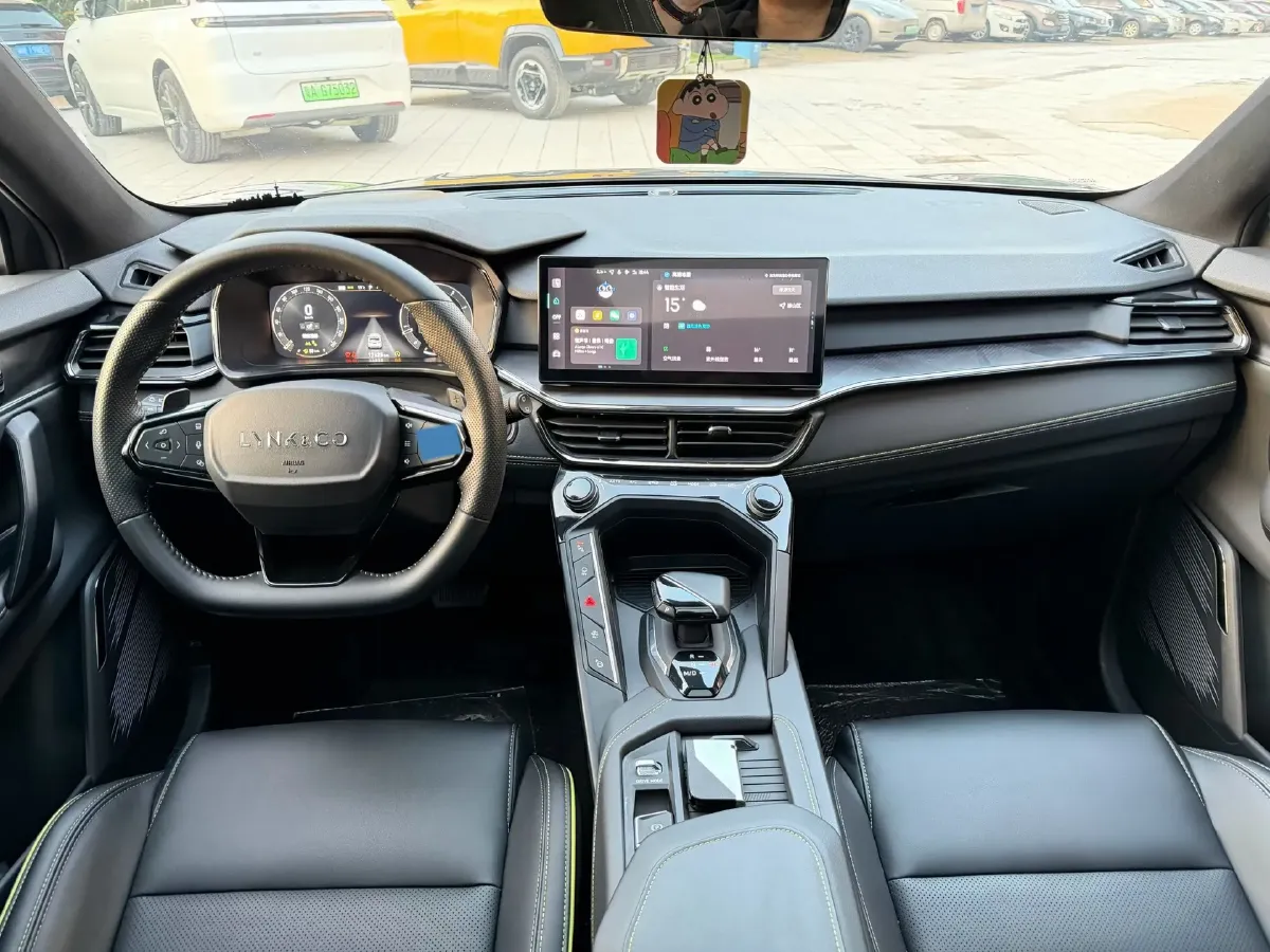 2023 LYNK&CO 06 1.5T 181HP L4 7DCT,autocango,china used car exporter,china ev exporter,chinese used car exporter,chinese used ev exporter