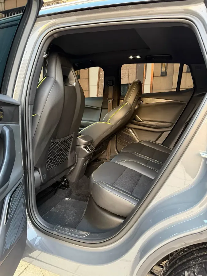 2023 LYNK&CO 06 1.5T 181HP L4 7DCT,autocango,china used car exporter,china ev exporter,chinese used car exporter,chinese used ev exporter