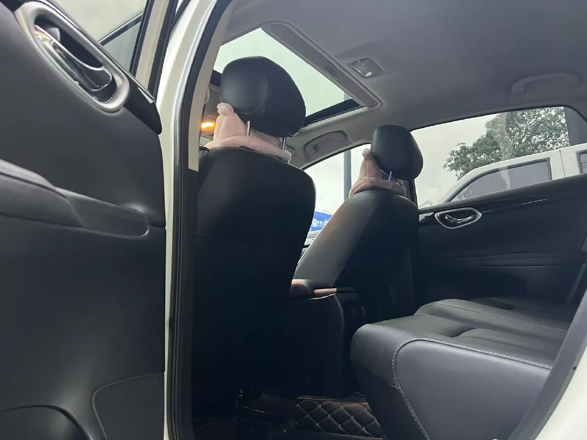 2021 Nissan Sylphy 1.6L 122HP L4 CVT,autocango,china used car exporter,china ev exporter,chinese used car exporter,chinese used ev exporter