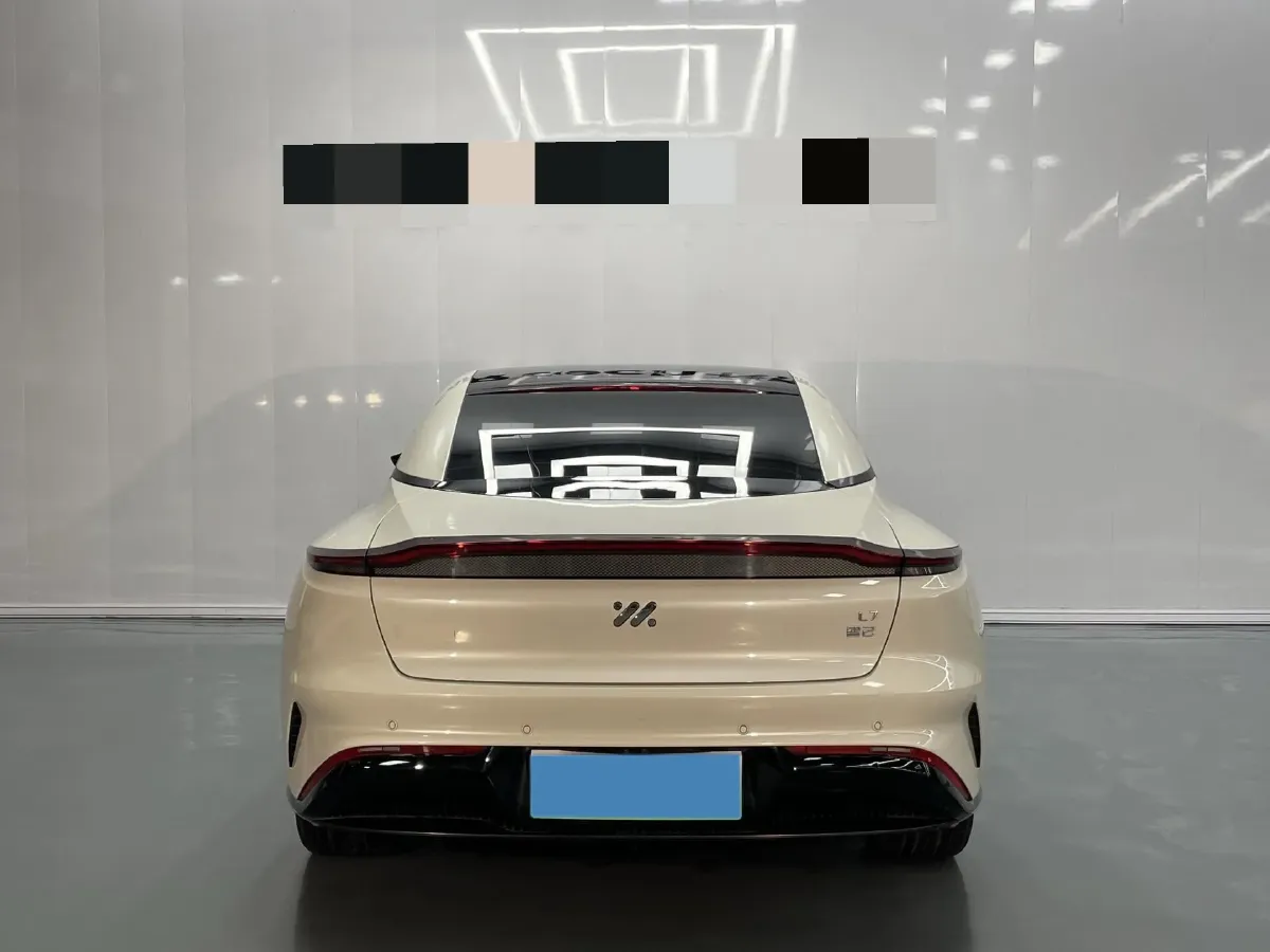 2022 IM L7 BEV 90KWH,autocango,china used car exporter,china ev exporter,chinese used car exporter,chinese used ev exporter