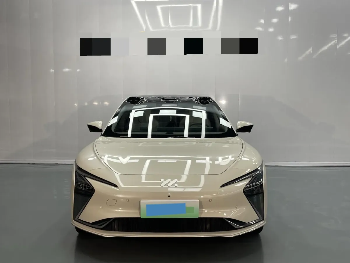 2022 IM L7 BEV 90KWH,autocango,china used car exporter,china ev exporter,chinese used car exporter,chinese used ev exporter