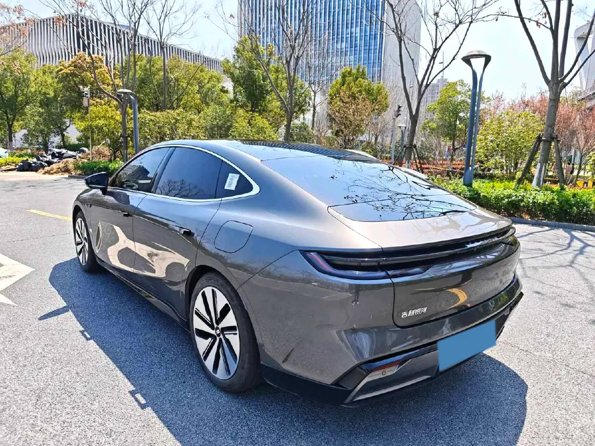2024 Geely Galaxy E8 BEV 76KWH,autocango,china used car exporter,china ev exporter,chinese used car exporter,chinese used ev exporter