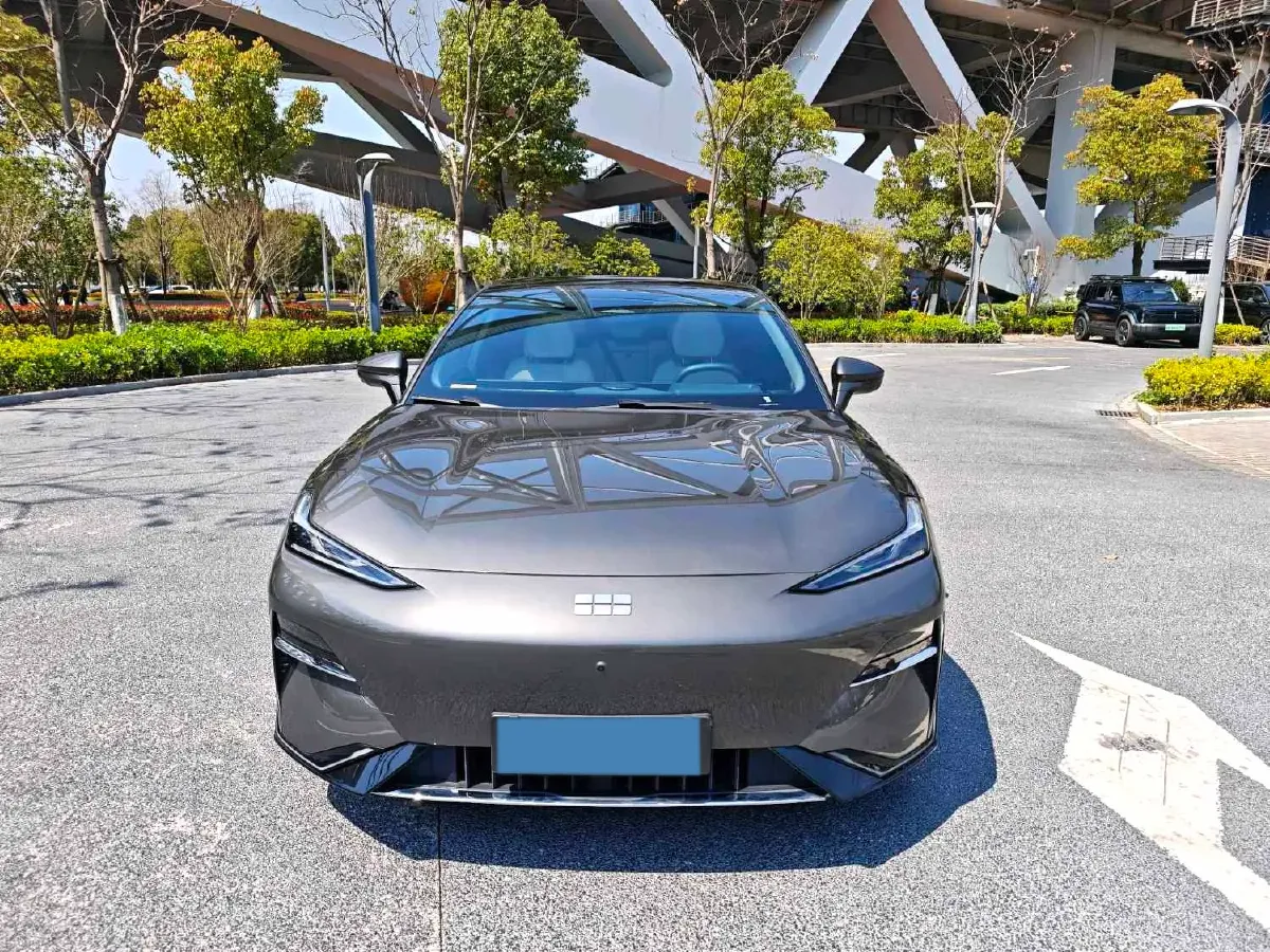 2024 Geely Galaxy E8 BEV 76KWH,autocango,china used car exporter,china ev exporter,chinese used car exporter,chinese used ev exporter