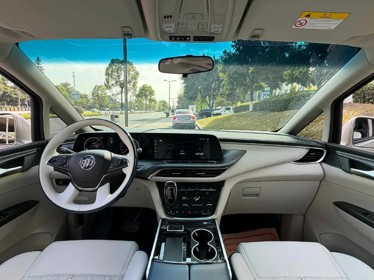 2021 Buick GL8 2.0T 237HP L4 9AT,autocango,china used car exporter,china ev exporter,chinese used car exporter,chinese used ev exporter