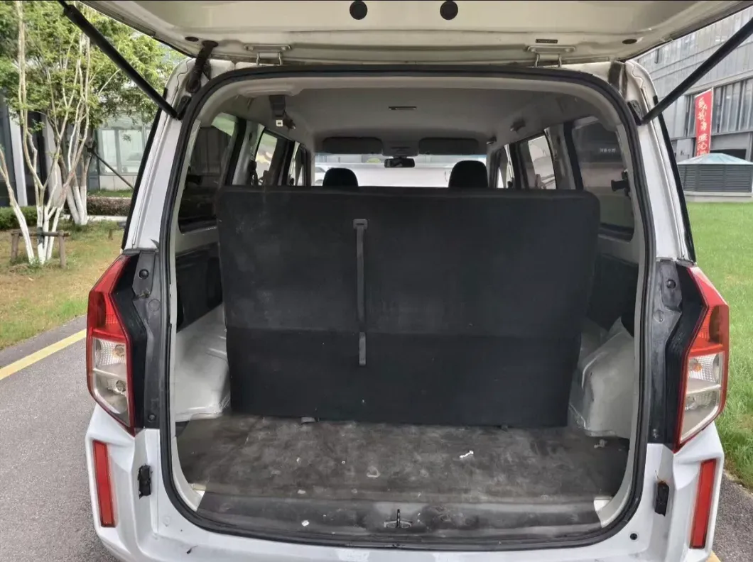 2020 WuLing HongGuang Plus 1.5L 99HP L4 6MT,autocango,china used car exporter,china ev exporter,chinese used car exporter,chinese used ev exporter