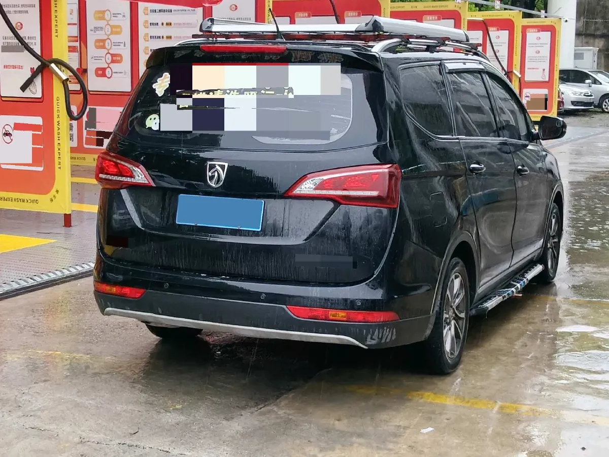 2019 BaoJun 730 1.5L 112HP L4 6MT,autocango,china used car exporter,china ev exporter,chinese used car exporter,chinese used ev exporter
