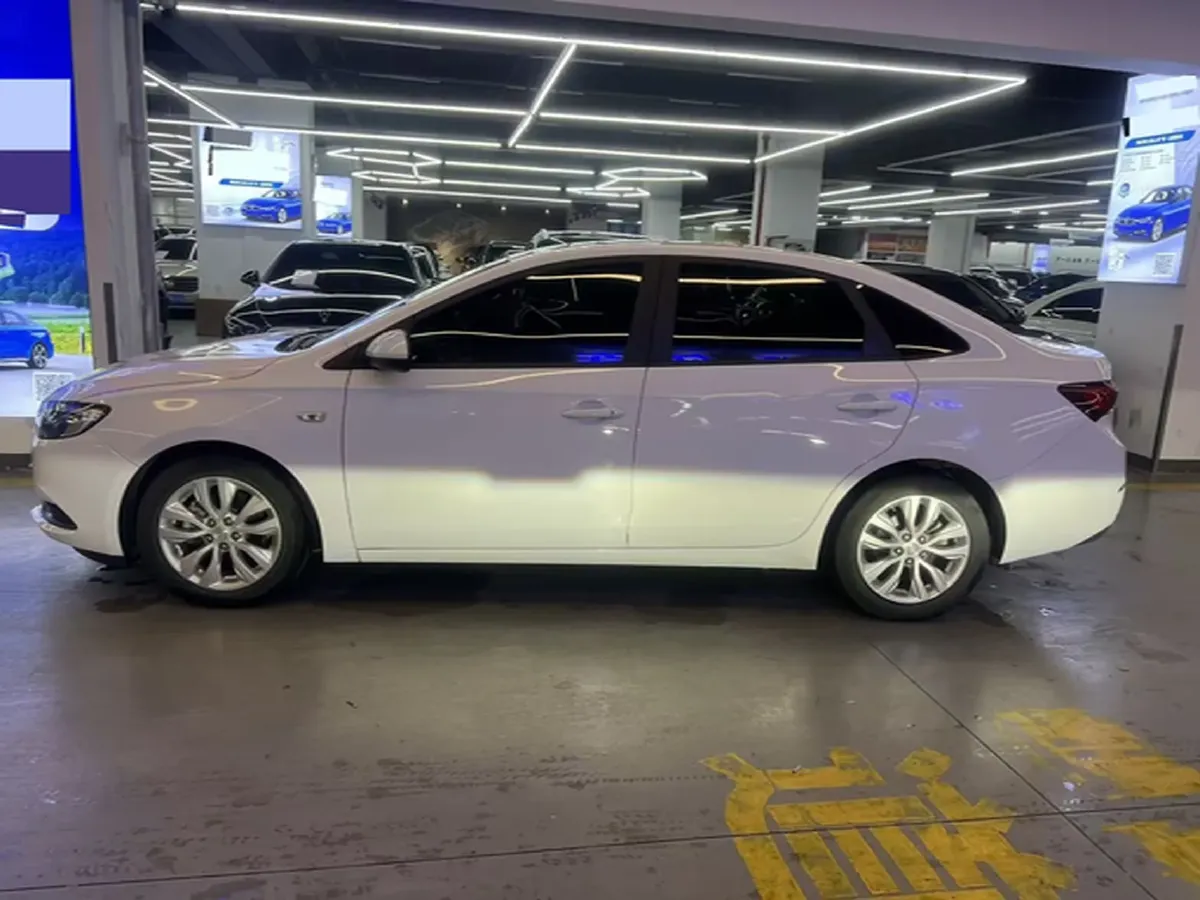 2021 Buick Excelle 1.5L 113HP L4 6AT,autocango,china used car exporter,china ev exporter,chinese used car exporter,chinese used ev exporter