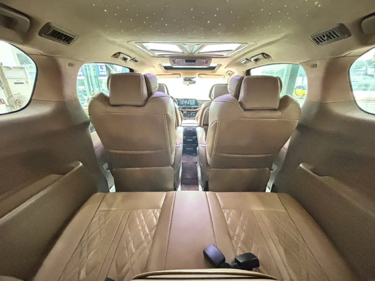 2020 Buick GL8 2.0T 237HP L4 9AT,autocango,china used car exporter,china ev exporter,chinese used car exporter,chinese used ev exporter