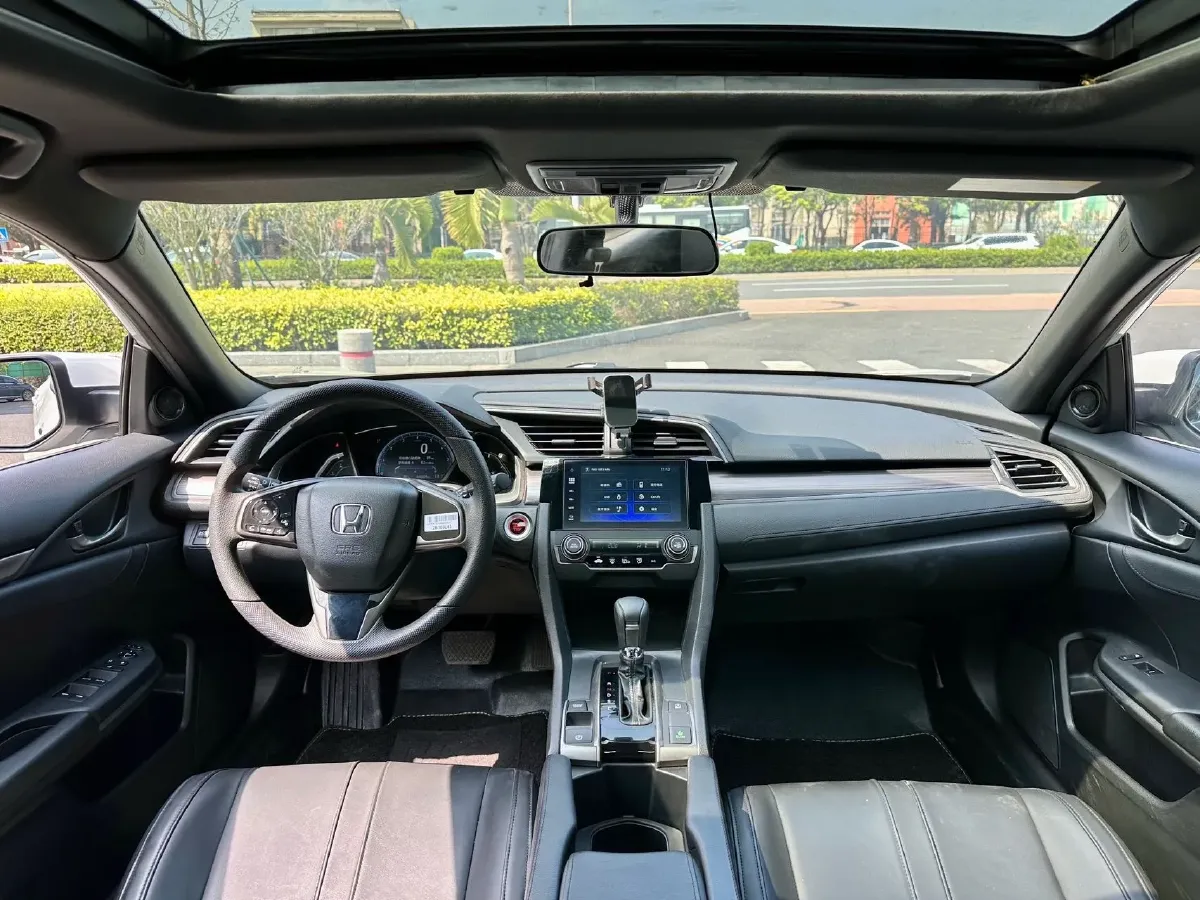 2021 Honda Civic 1.5T 177HP L4 CVT,autocango,china used car exporter,china ev exporter,chinese used car exporter,chinese used ev exporter