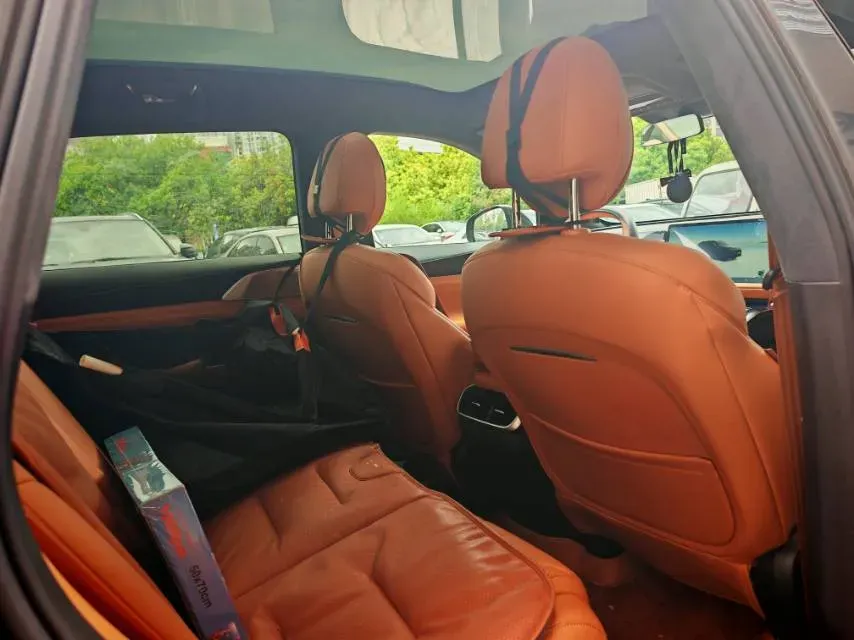 2025 Xpeng G9 BEV 79KWH,autocango,china used car exporter,china ev exporter,chinese used car exporter,chinese used ev exporter