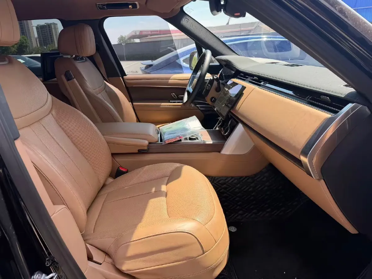 2024 Land Rover Range Rover 3.0T 400HP L6 8AT,autocango,china used car exporter,china ev exporter,chinese used car exporter,chinese used ev exporter