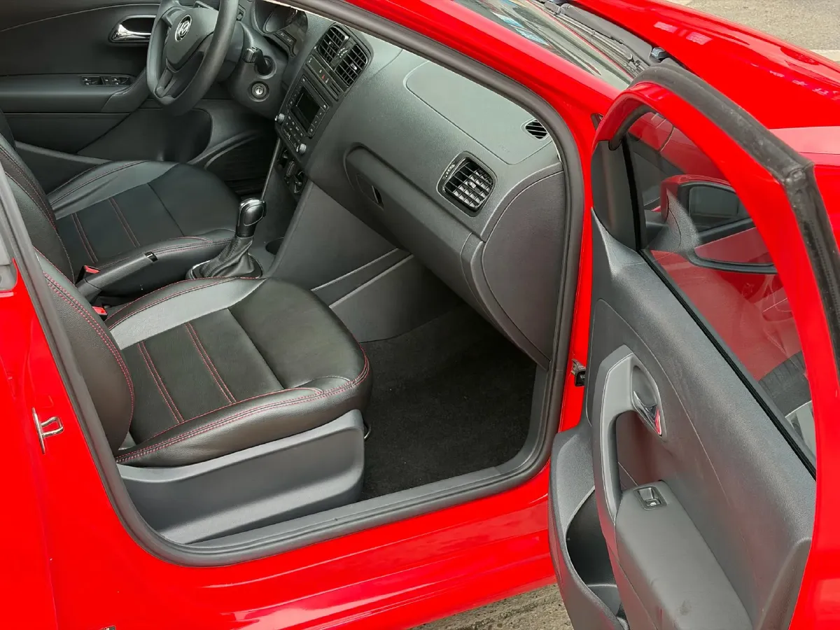 2018 ChangAn Eado 1.6L 128HP L4 6AT,autocango,china used car exporter,china ev exporter,chinese used car exporter,chinese used ev exporter