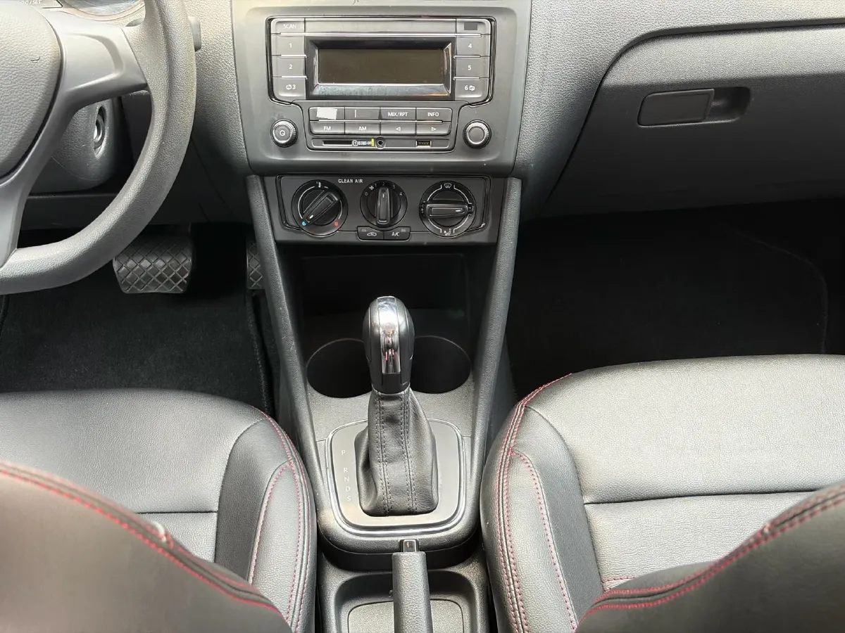 2018 ChangAn Eado 1.6L 128HP L4 6AT,autocango,china used car exporter,china ev exporter,chinese used car exporter,chinese used ev exporter