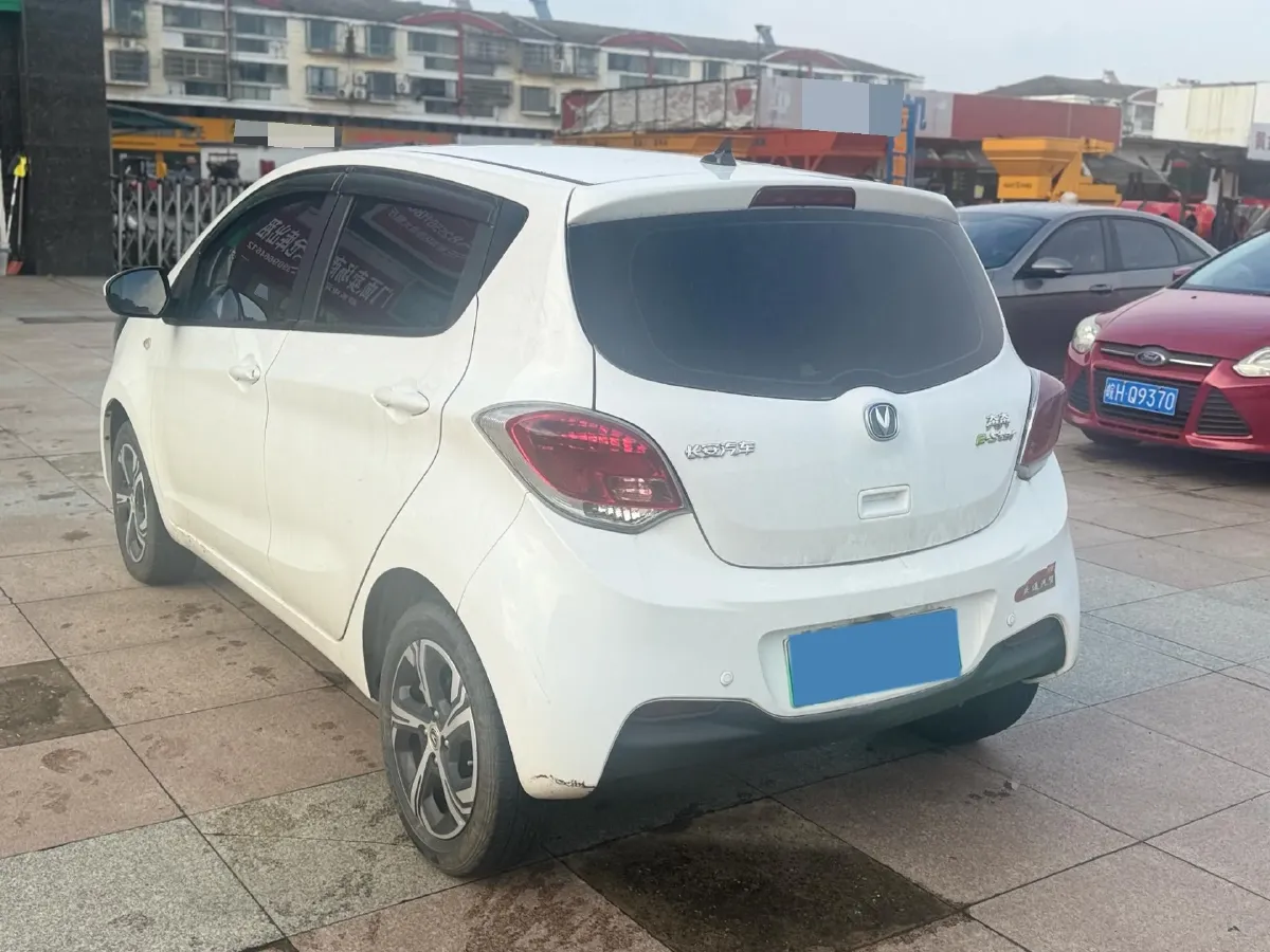 2023 ChangAn BenBen E-Star BEV 30.95KWH,autocango,china used car exporter,china ev exporter,chinese used car exporter,chinese used ev exporter