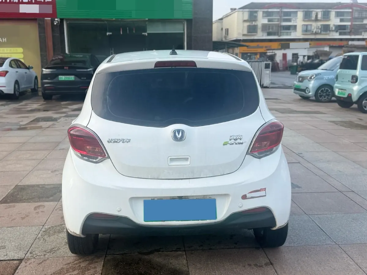 2023 ChangAn BenBen E-Star BEV 30.95KWH,autocango,china used car exporter,china ev exporter,chinese used car exporter,chinese used ev exporter