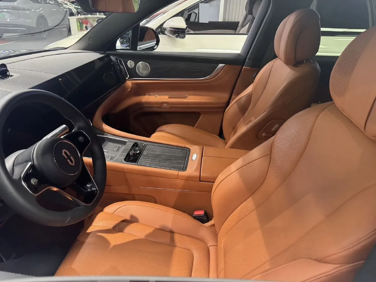 2024 AITO AITO M9 1.5T 152HP L4 REEV 42KWH,autocango,china used car exporter,china ev exporter,chinese used car exporter,chinese used ev exporter