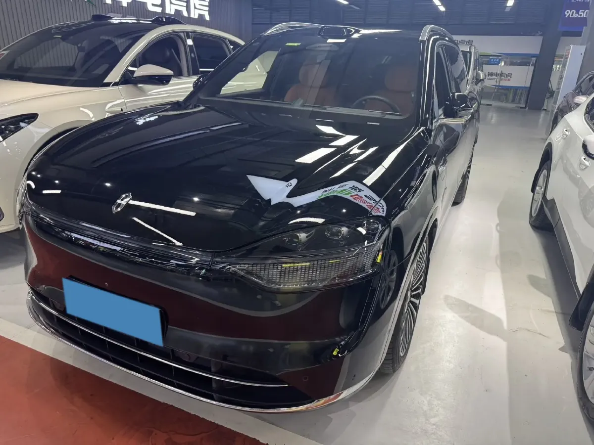 2024 AITO AITO M9 1.5T 152HP L4 REEV 42KWH,autocango,china used car exporter,china ev exporter,chinese used car exporter,chinese used ev exporter