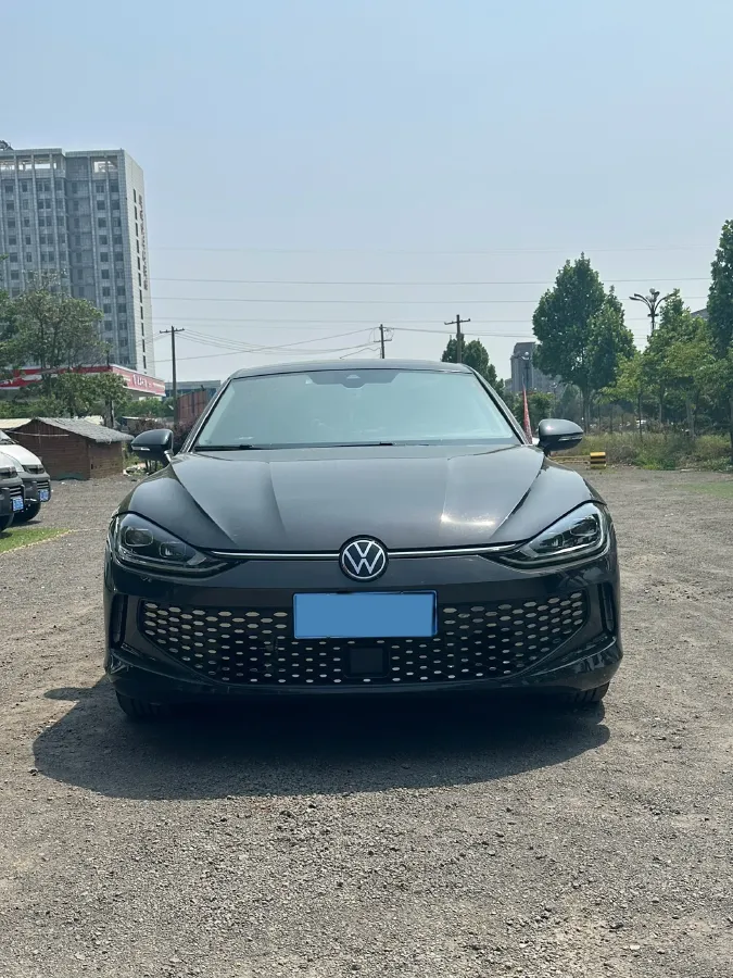 2023 Volkswagen Lamando 1.4T 150HP L4 7DCT,autocango,china used car exporter,china ev exporter,chinese used car exporter,chinese used ev exporter
