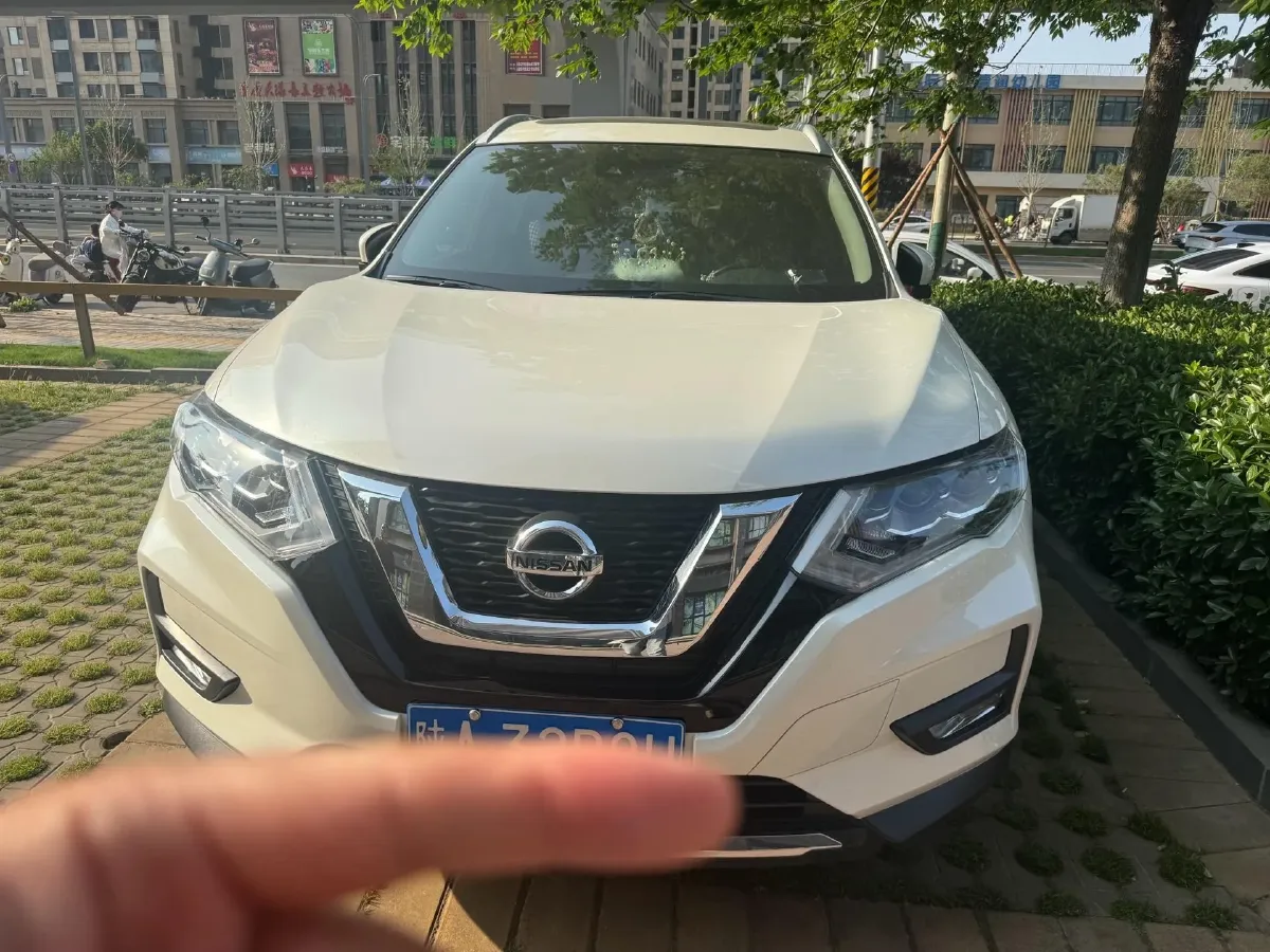 2022 Nissan X-Trail 2.0L 151HP L4 CVT,autocango,china used car exporter,china ev exporter,chinese used car exporter,chinese used ev exporter
