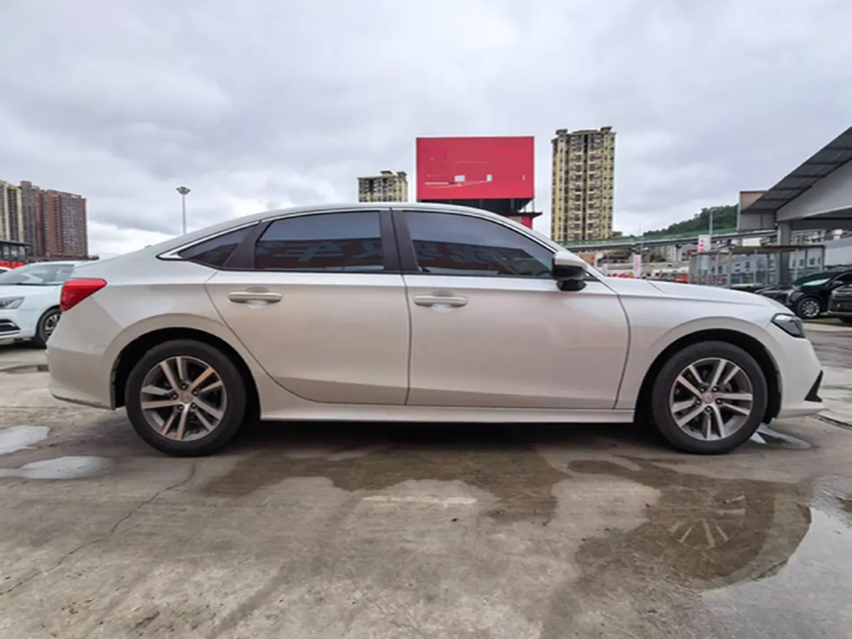 2022 Honda Civic 1.5T 182HP L4 CVT,autocango,china used car exporter,china ev exporter,chinese used car exporter,chinese used ev exporter