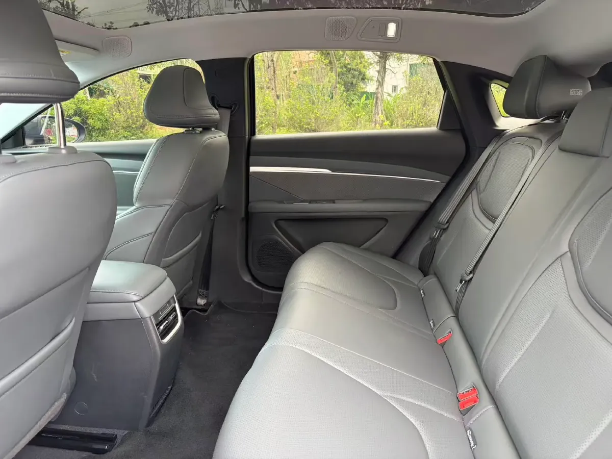 2024 Xpeng MONA M03 BEV 62.2KWH,autocango,china used car exporter,china ev exporter,chinese used car exporter,chinese used ev exporter