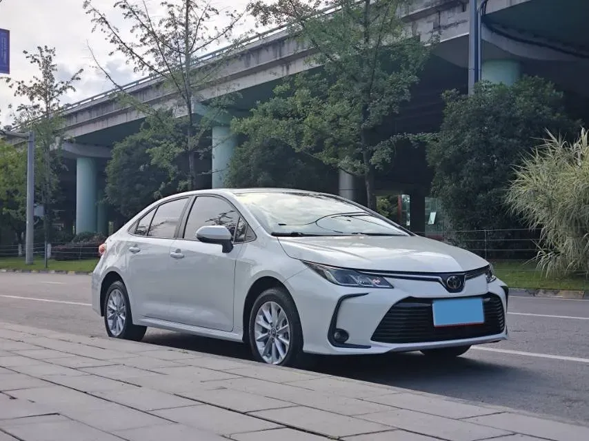 2021 Toyota Corolla 1.2T 116HP L4 CVT,autocango,china used car exporter,china ev exporter,chinese used car exporter,chinese used ev exporter