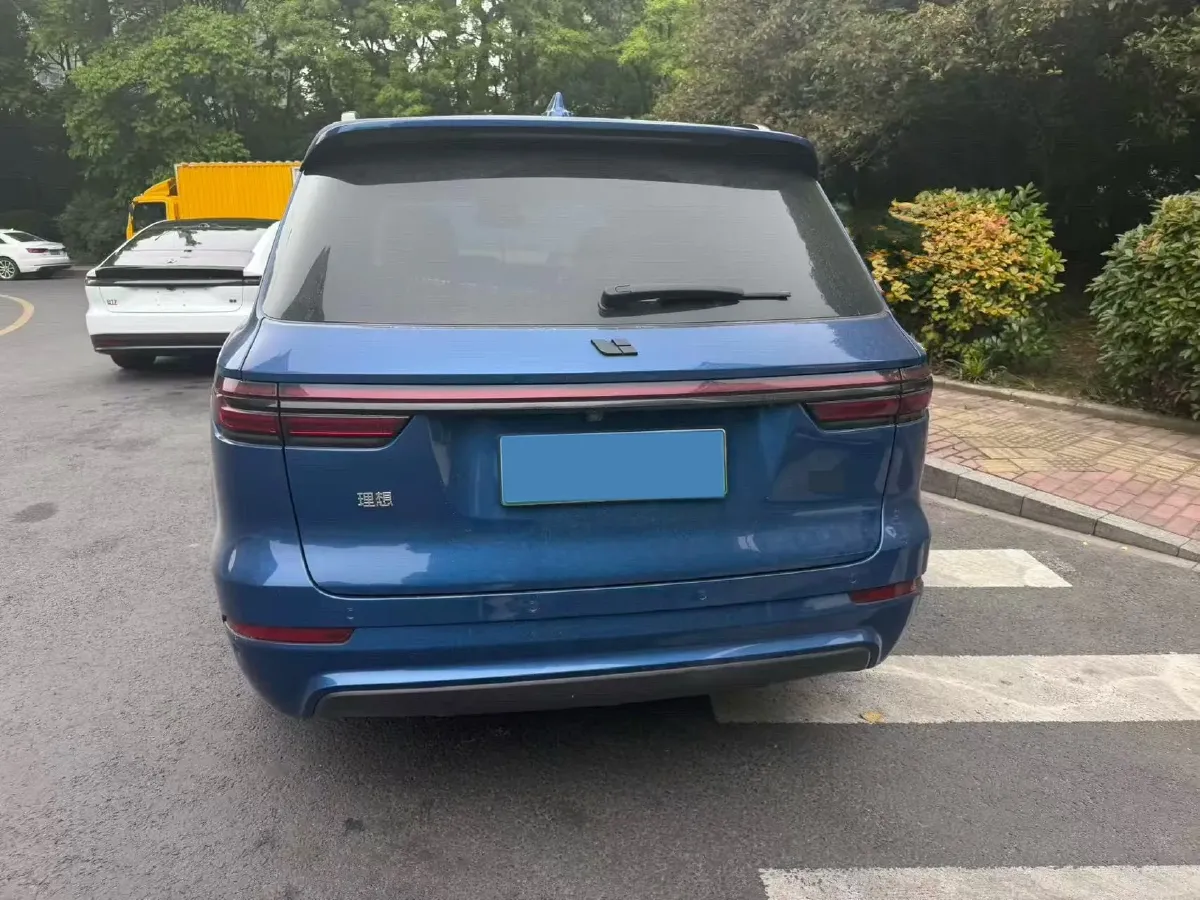 2020 Li ONE Range Extended 131HP REEV 40.5KWH,autocango,china used car exporter,china ev exporter,chinese used car exporter,chinese used ev exporter