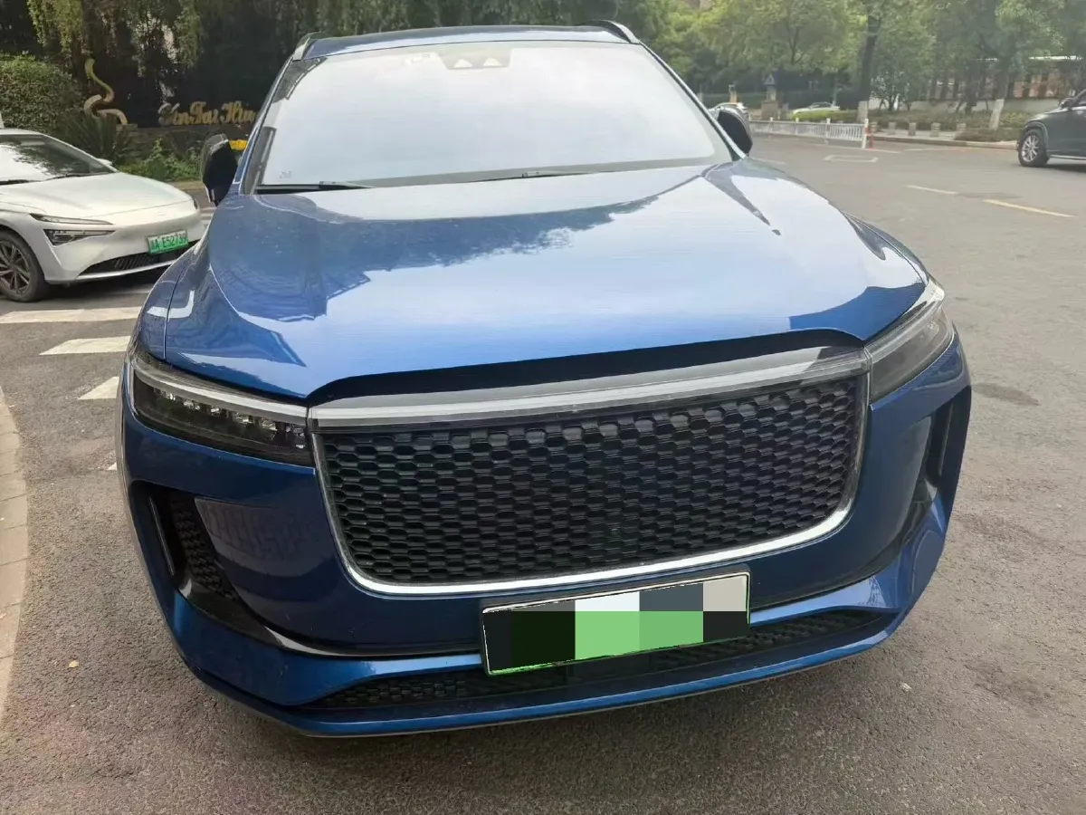 2020 Li ONE Range Extended 131HP REEV 40.5KWH,autocango,china used car exporter,china ev exporter,chinese used car exporter,chinese used ev exporter