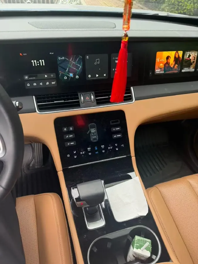 2020 Li ONE Range Extended 131HP REEV 40.5KWH,autocango,china used car exporter,china ev exporter,chinese used car exporter,chinese used ev exporter