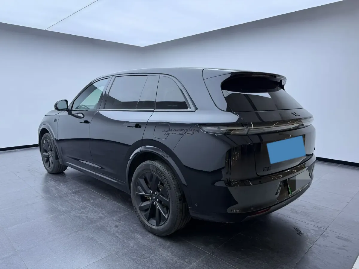 2023 Li L7 Range Extended 154HP REEV 40.9KWH,autocango,china used car exporter,china ev exporter,chinese used car exporter,chinese used ev exporter