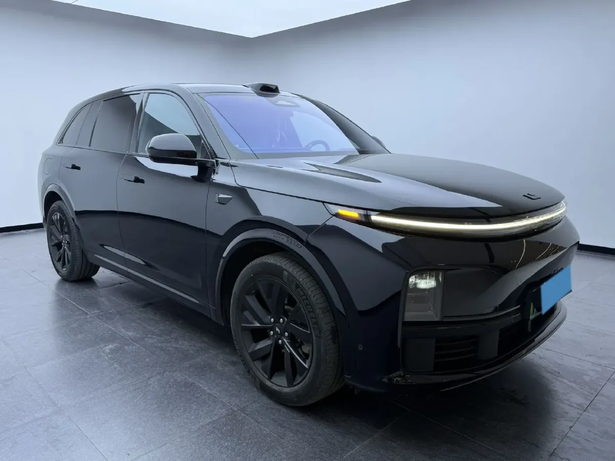 2023 Li L7 Range Extended 154HP REEV 40.9KWH,autocango,china used car exporter,china ev exporter,chinese used car exporter,chinese used ev exporter